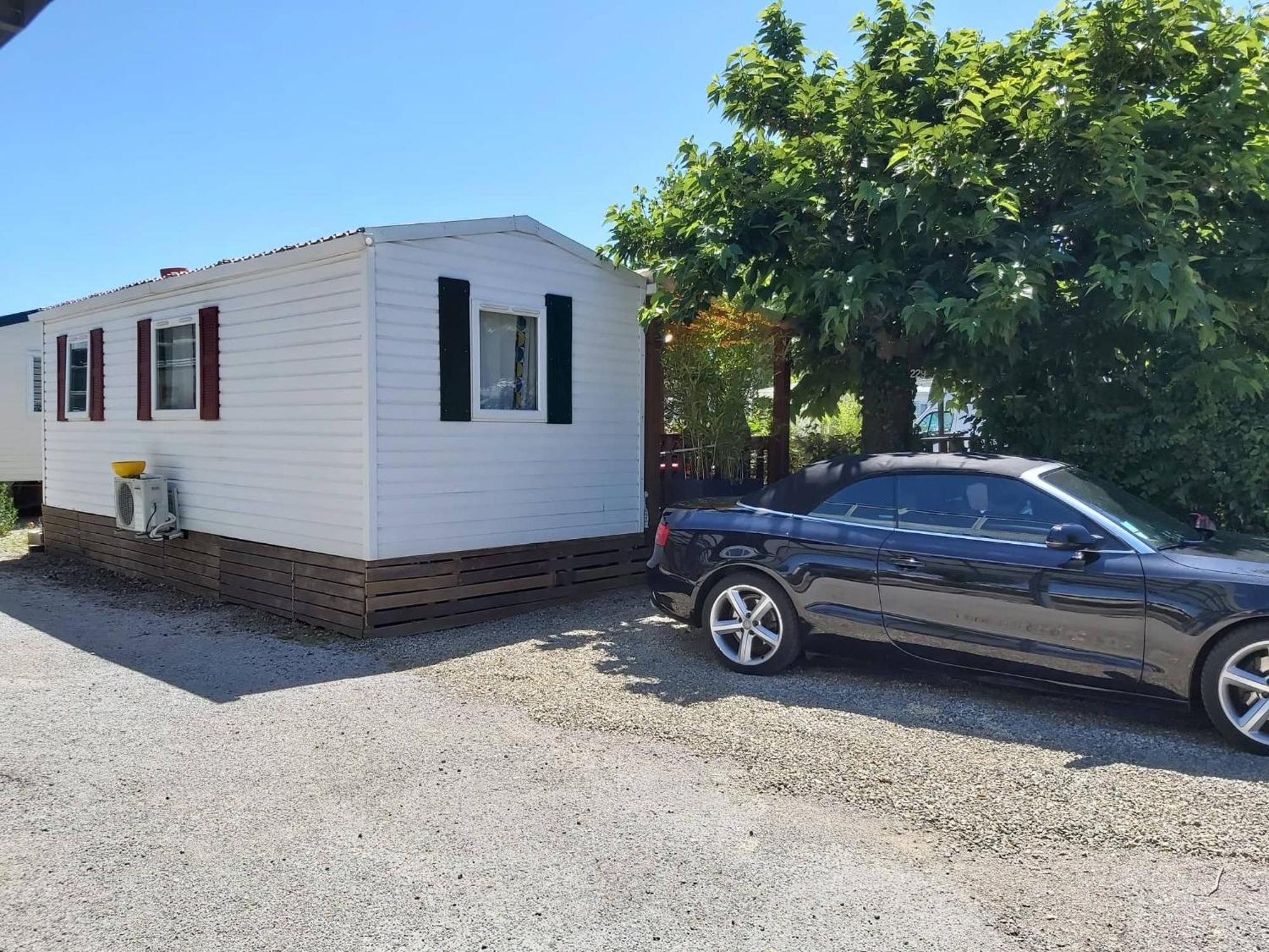 Vacances Familiales Dans Camping Avec Piscine Frejus Ngoại thất bức ảnh