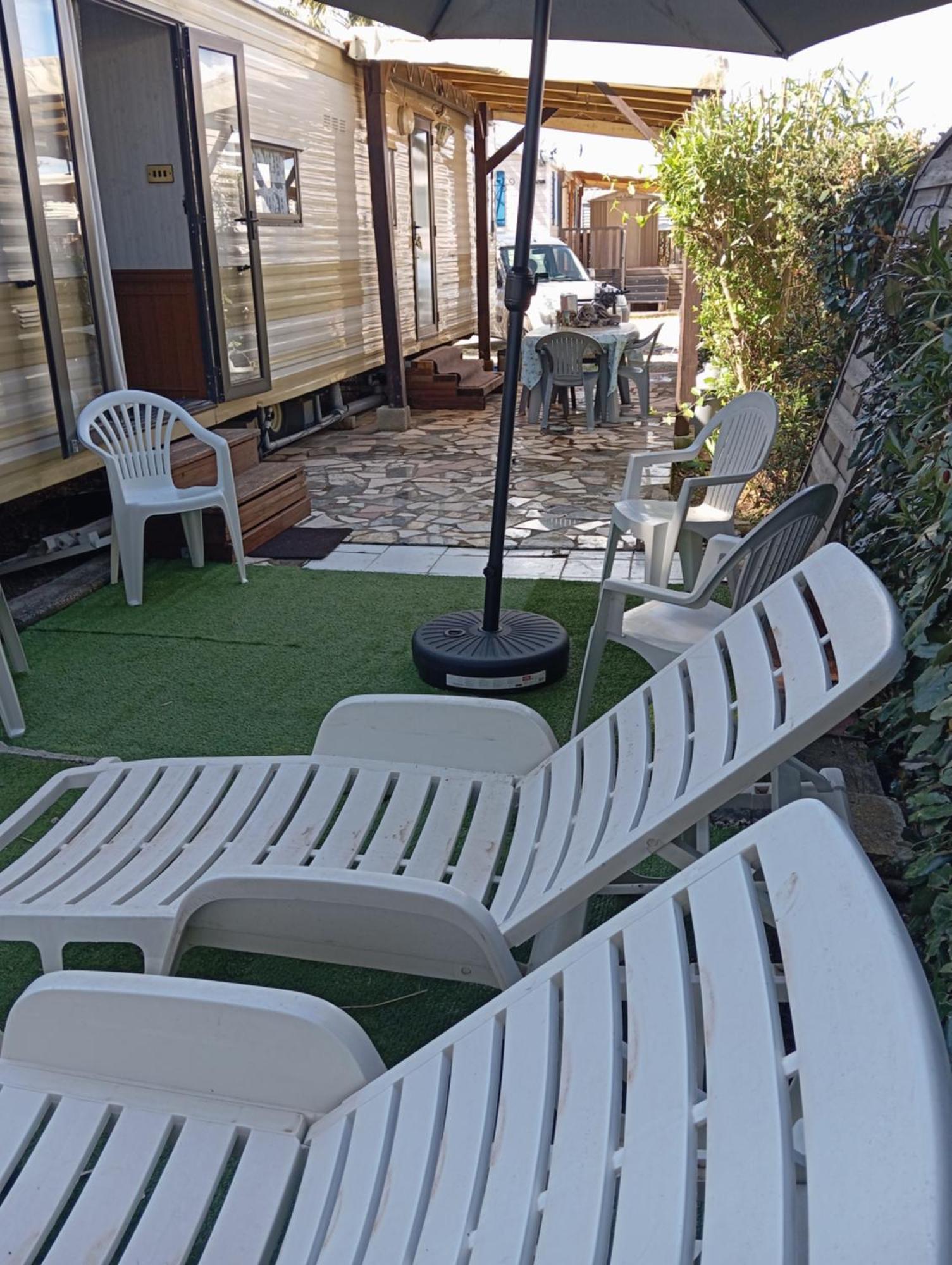 Vacances Familiales Dans Camping Avec Piscine Frejus Phòng bức ảnh