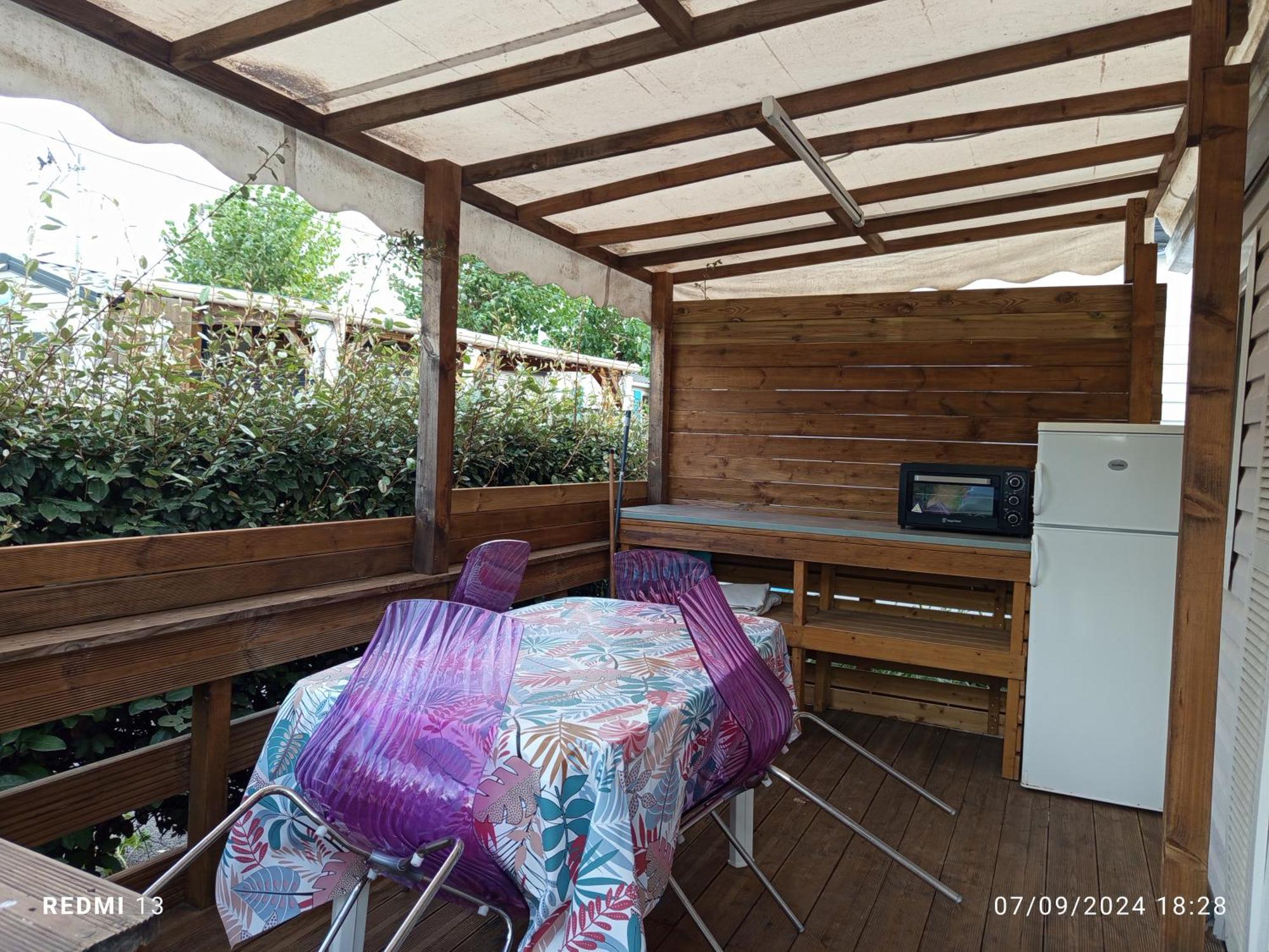 Vacances Familiales Dans Camping Avec Piscine Frejus Ngoại thất bức ảnh
